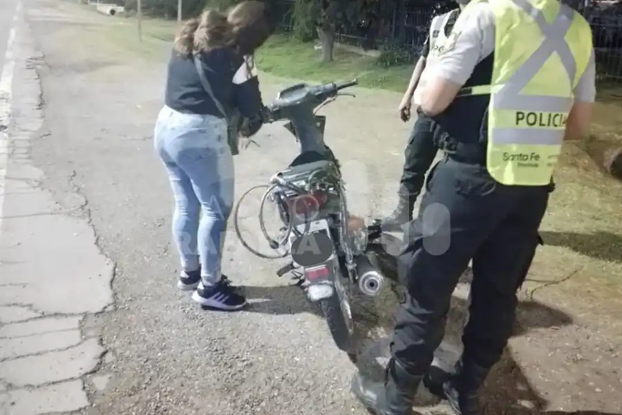 Intentó pasar el control de Bella Italia con una patente trucha