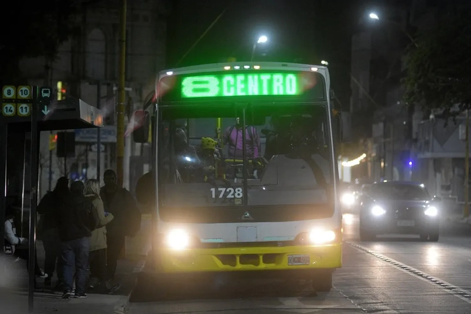 Los colectivos de la Línea 8 dejaron de circular por los hechos de inseguridad