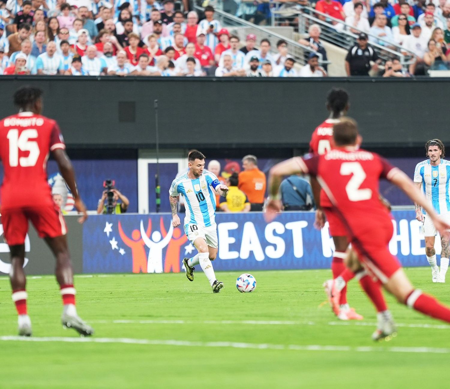 Messi envuelto en una polémica.