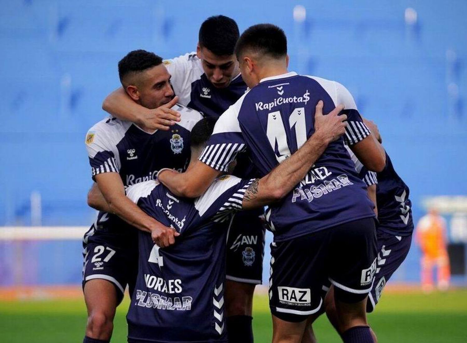 Insaurralde fue titular en el
empate de Gimnasia ante Vélez