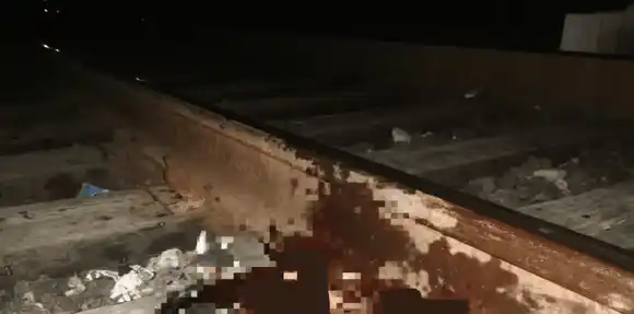 ¡SUEÑO AMERICANO TRUNCADO! Tren le amputa ambas piernas a migrante venezolana en México