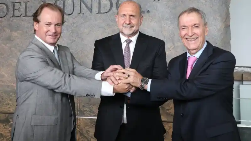 Bordet, Perotti y Schiaretti reclamaron "más federalismo"