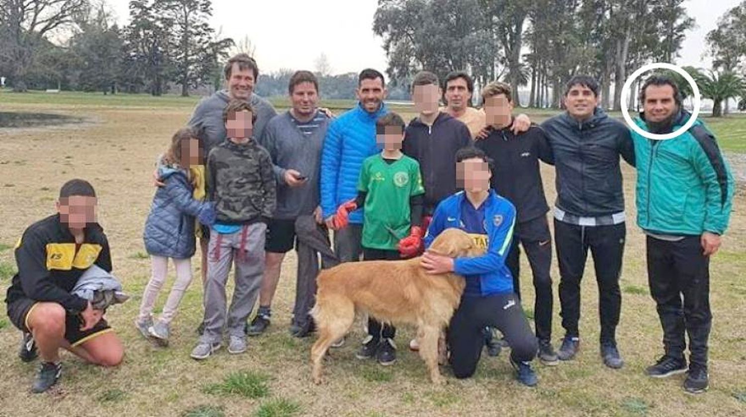 Maipú: Concejal y excandidato a intendente jugó un "picado" con Tévez en plena cuarentena