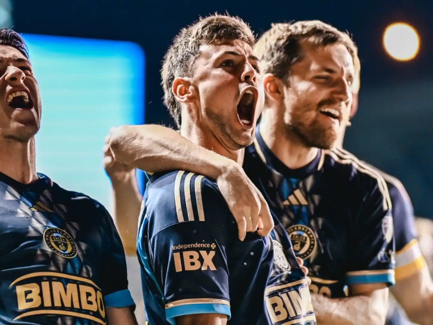 El ex Newells fue clave en defensa durante todo el partido.