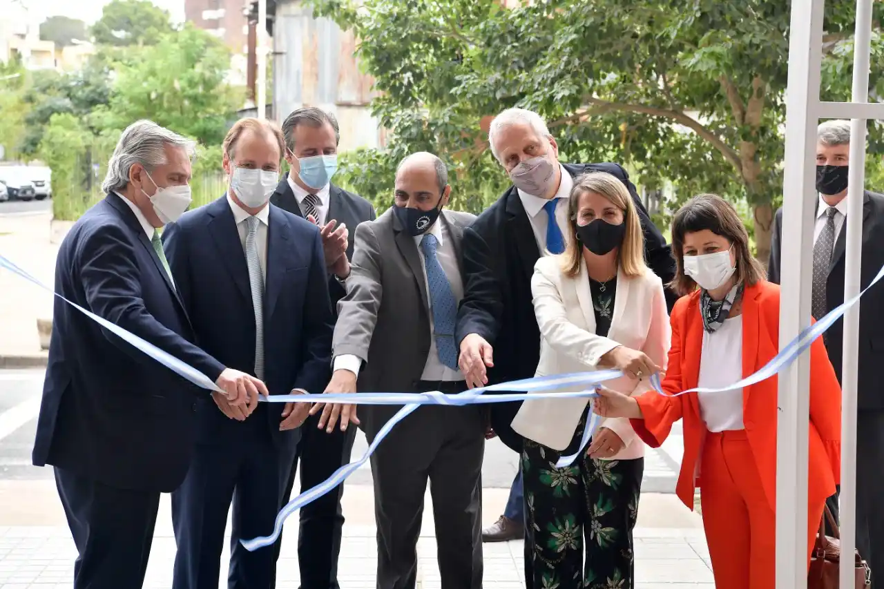 Bordet le dejó un mensaje “al campo” y Alberto pidió aplausos para CFK