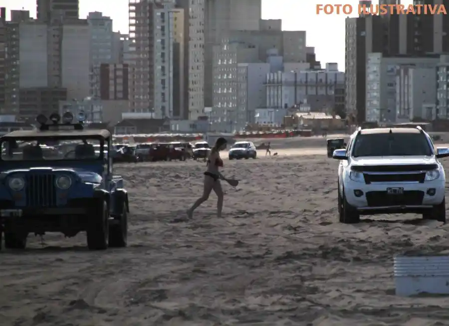 En la playa: Atropellaron a un hombre con una camioneta