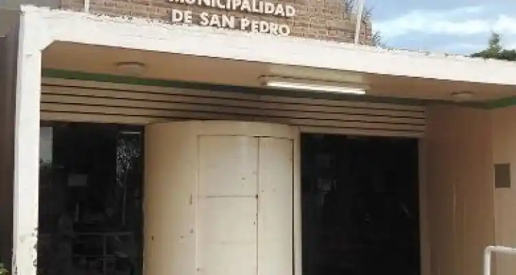 Los médicos siguen de paro y se suman afiliados a ATE
