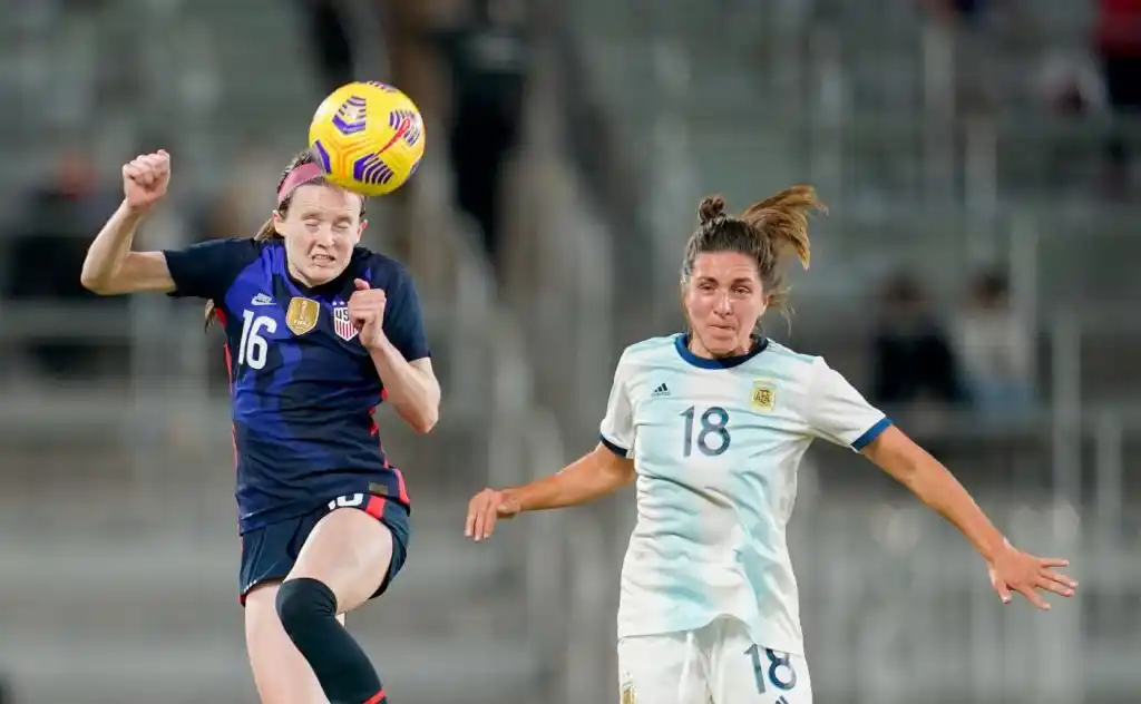 El Seleccionado femenino cerró con una abultada caída