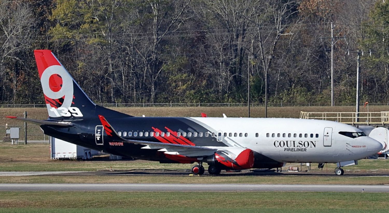 ATSB Preliminary Report Sheds Light on Boeing 737 Air Tanker Crash in Western Australia