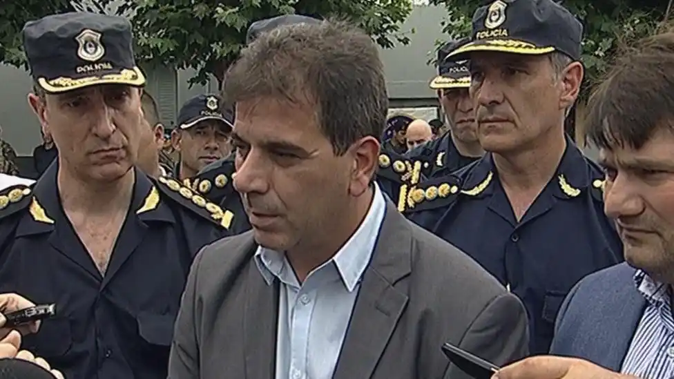 Triple fuga: Ritondo removió la cúpula policial de Quilmes