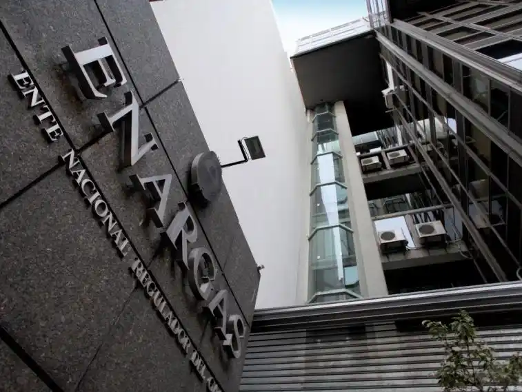 Tarifa cero: ENARGAS suscribió un convenio con la Subsecretaría de Energía bonaerense