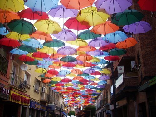 La lluvia se mantendrá durante el día y la mañana del jueves 