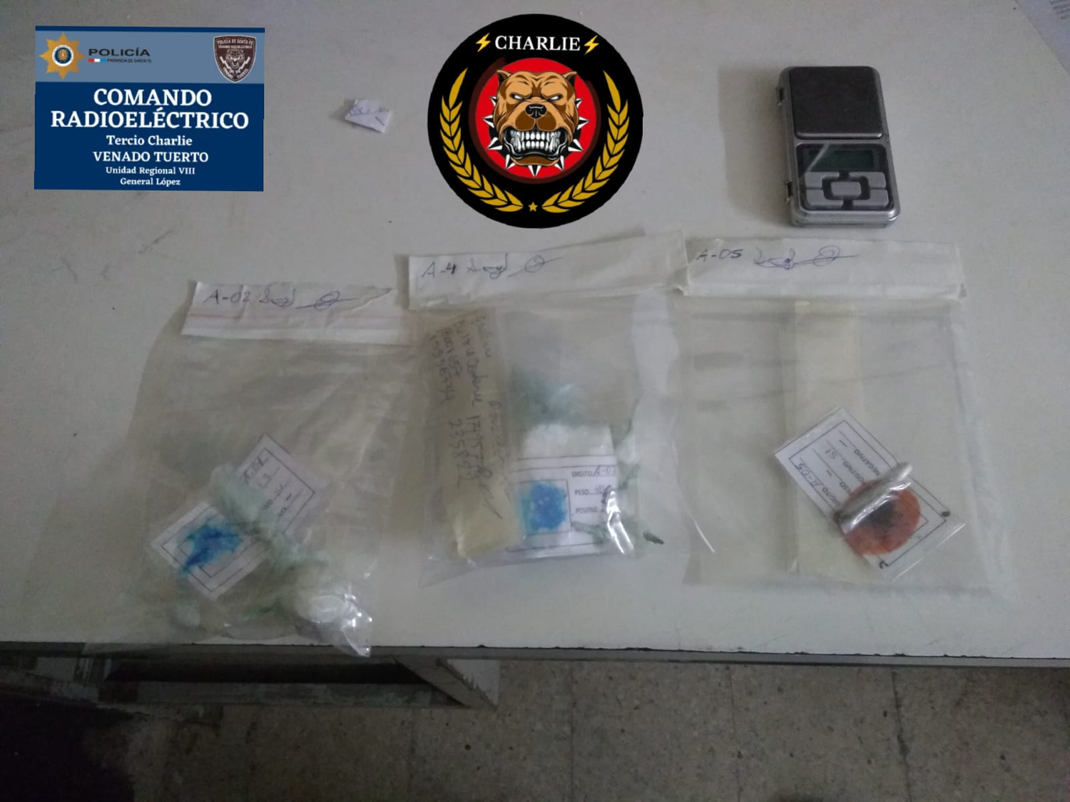 Cocaína y marihuana secuestrada por las fuerzas de seguridad.