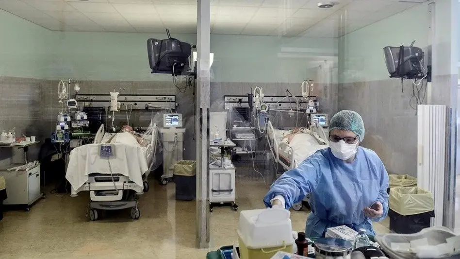 Médico infectólogo: "No hay que mirar la cantidad de casos sino la cantidad de camas ocupadas en terapia intensiva"