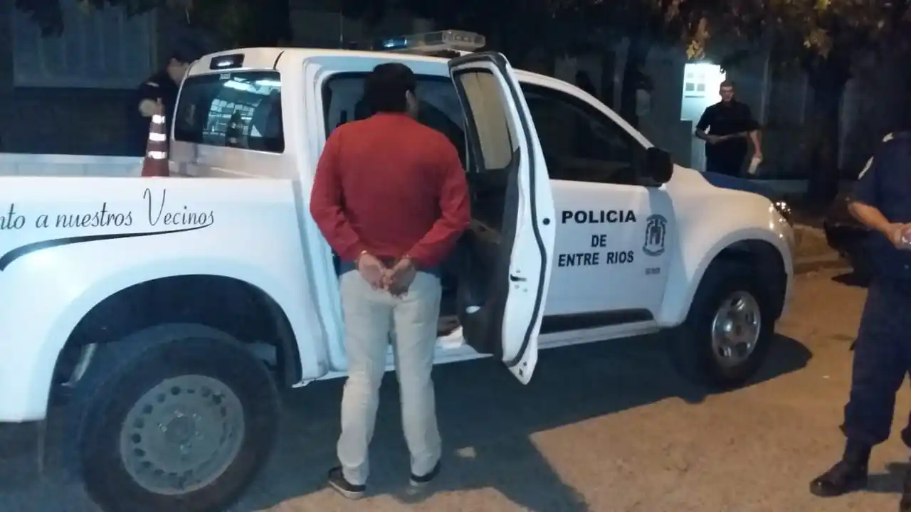 Fue condenado el policía acusado de abusar de su hijastra y la madre también