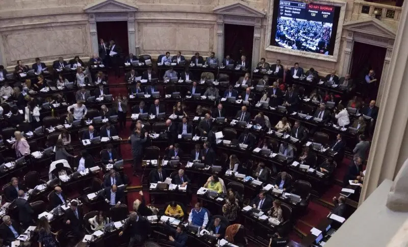 Habrá sesiones extraordinarias en el Congreso