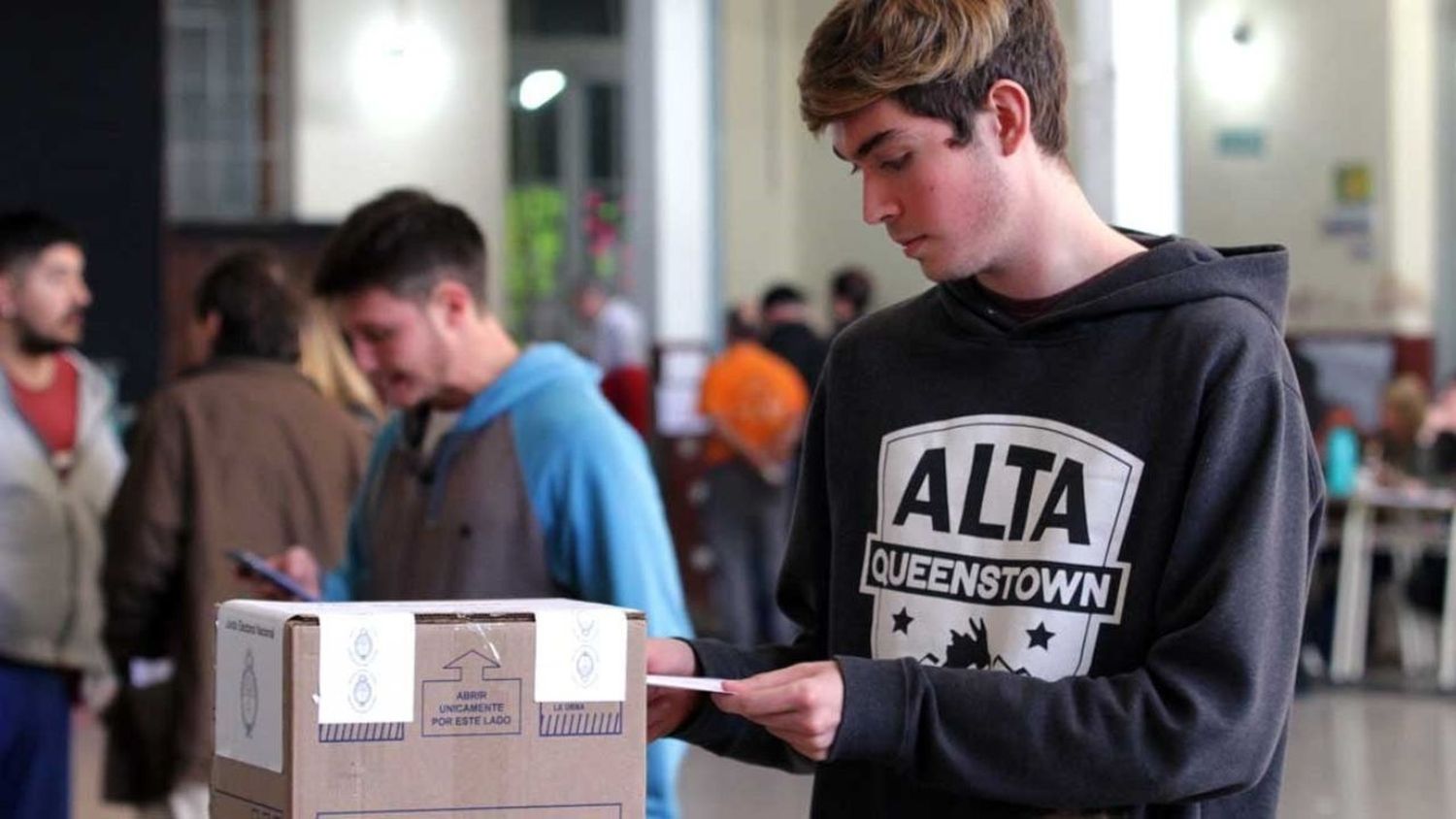 Voto joven: definen si en Santa Fe también se podrá participar en las elecciones desde los 16 años