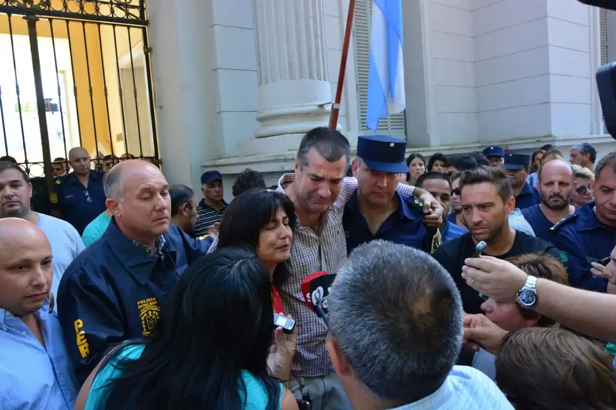 Mauro Urribarri expresó que “es un momento de profunda tristeza”