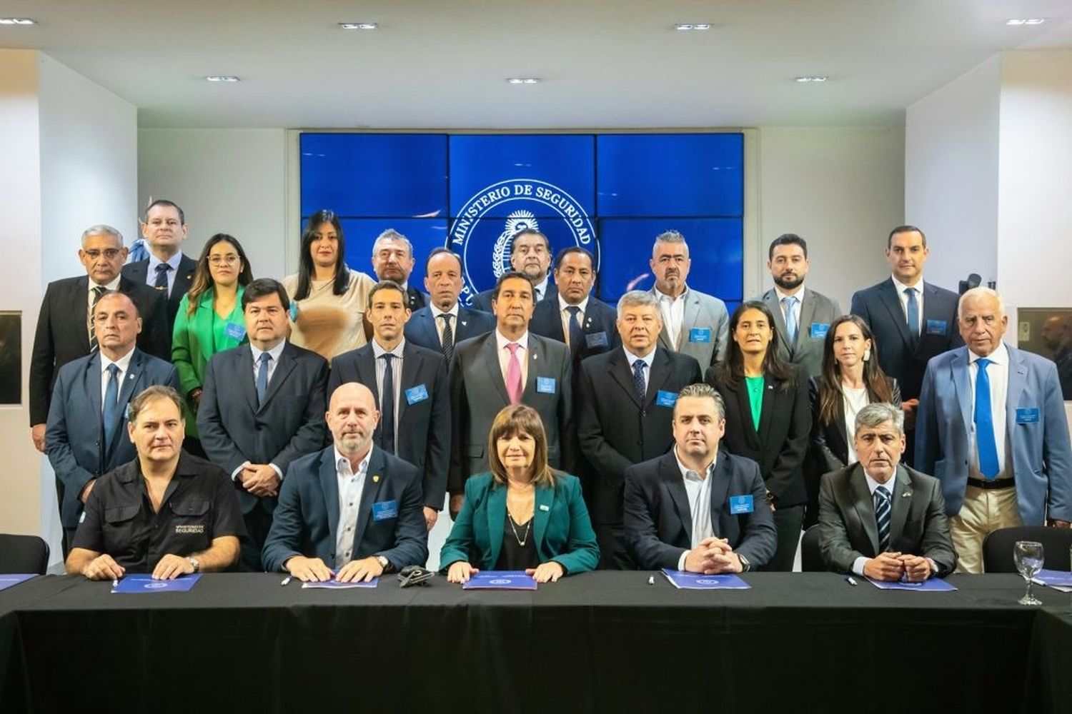 Roncaglia participó de la primera reunión del Consejo de Seguridad Interior 