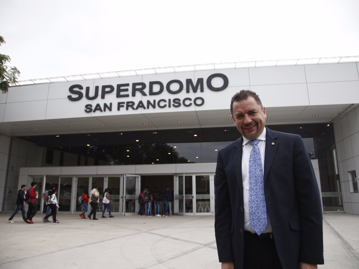 “La educación superior está llamada  a transformar sus entornos”