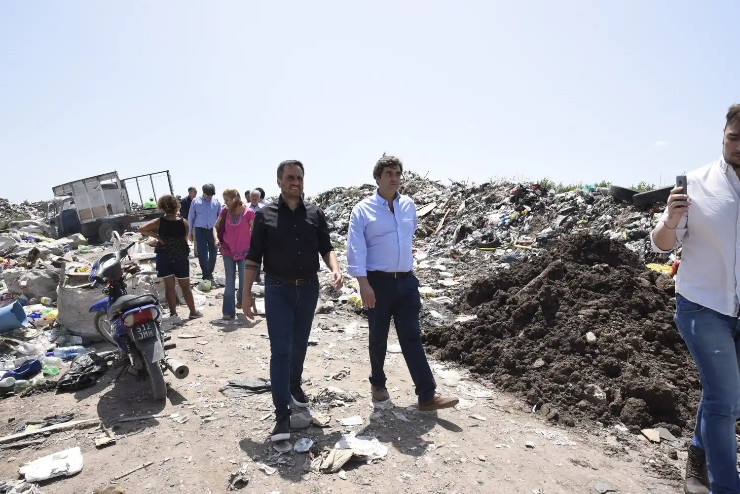 Juan Cabandié en Luján, en el "basural a cielo abierto más grande de la Provincia"