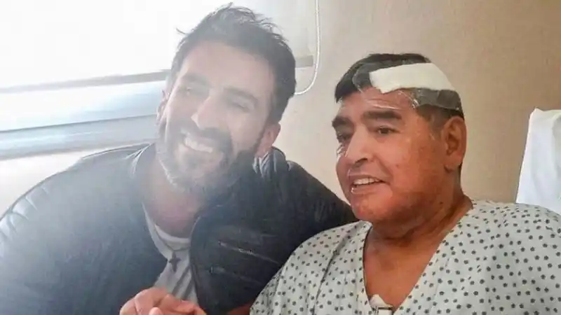 Eximición de prisión para el médico que atendió a Maradona