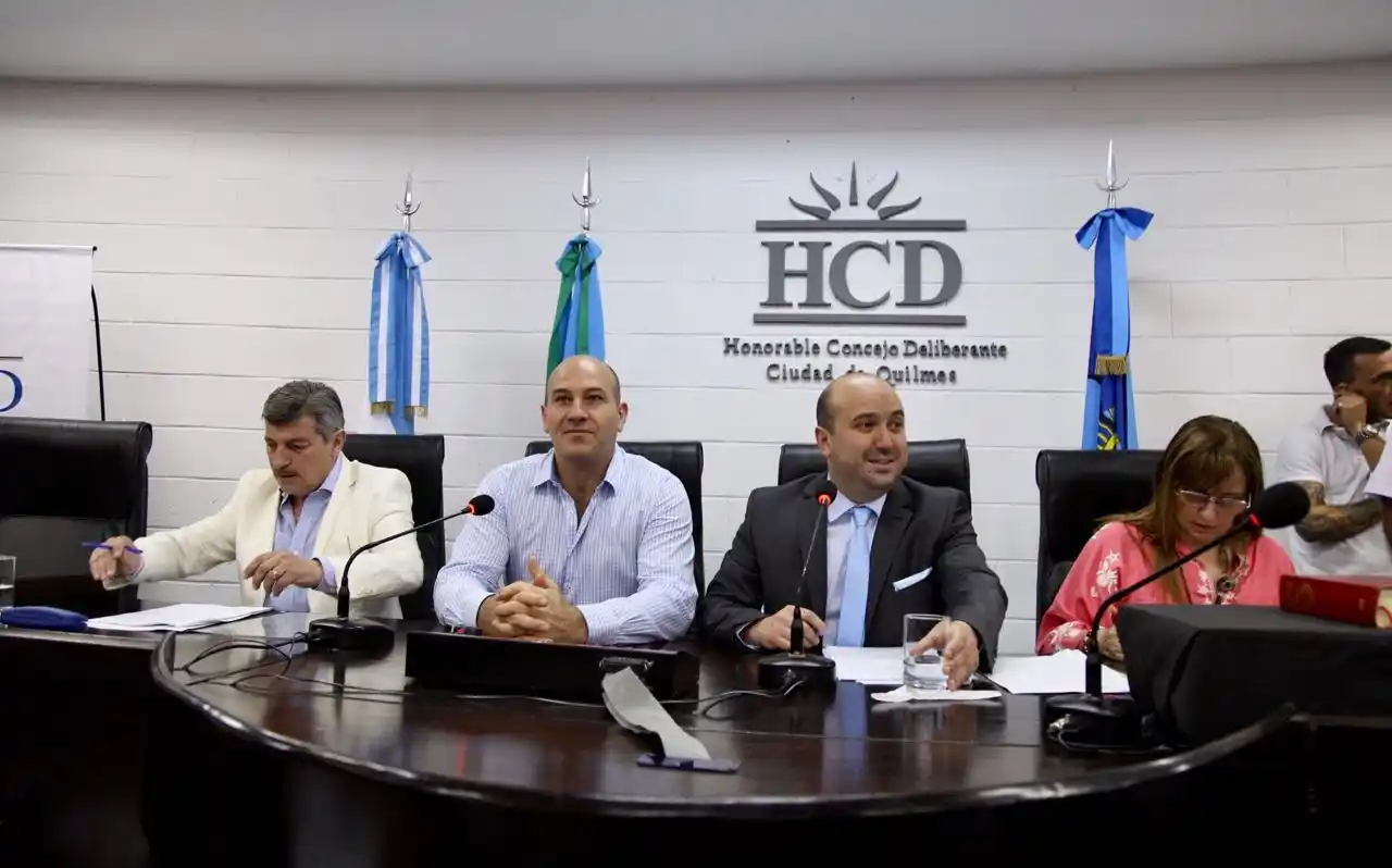Juraron los concejales electos de Quilmes: Martiniano Molina participó de la sesión