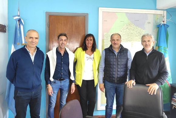 Analizaron proyectos y obras escolares en La Plata