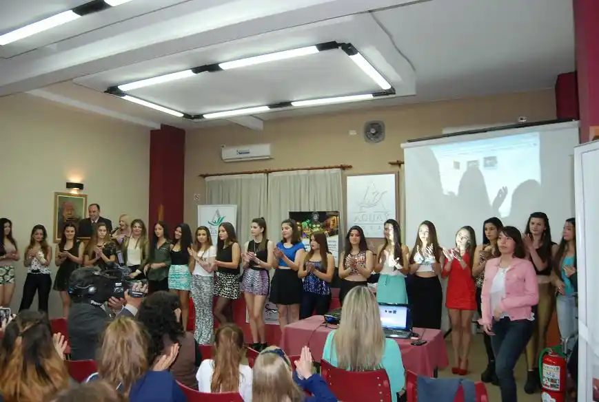 Se realizó el lanzamiento de la Fiesta Nacional de Carrozas Estudiantiles