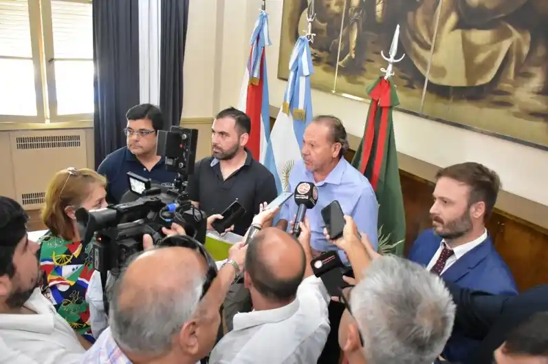 "El agua siempre fue apta para el consumo y nunca estuvo en riesgo la población"