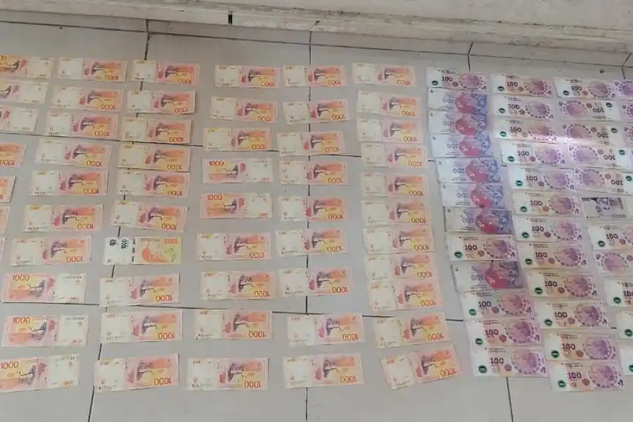 El menos honesto: se olvidó la tarjeta en el cajero y el que vino atrás le vació la cuentas