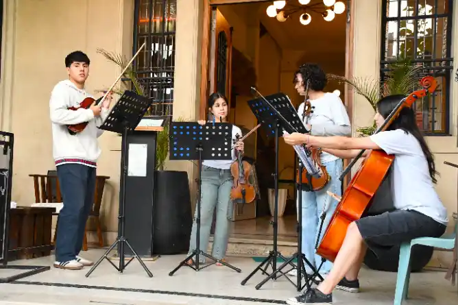 La fiesta de las Orquestas Infantiles y Juveniles del país presenta su programa “Amigos del Festival”