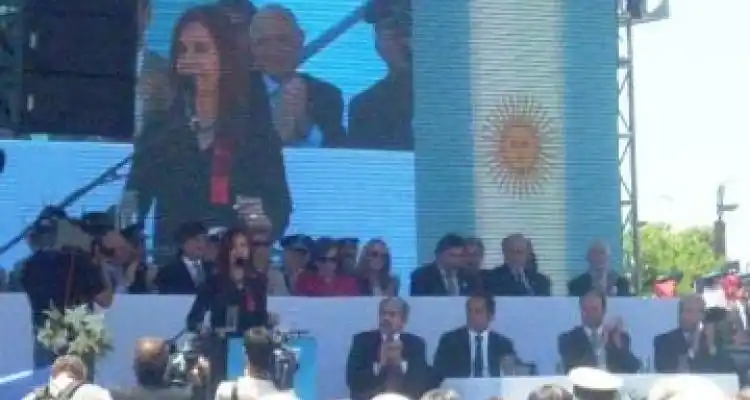 Casini: “La Presidenta tiene todas las intenciones de venir el 20 de noviembre”