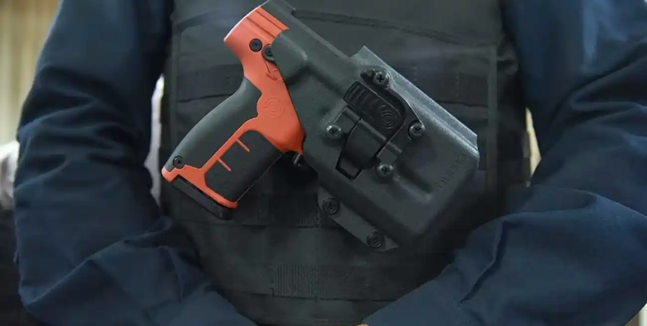 ¿Cómo son las novedosas armas no letales que usará la Policía De Investigaciones de Santa Fe?