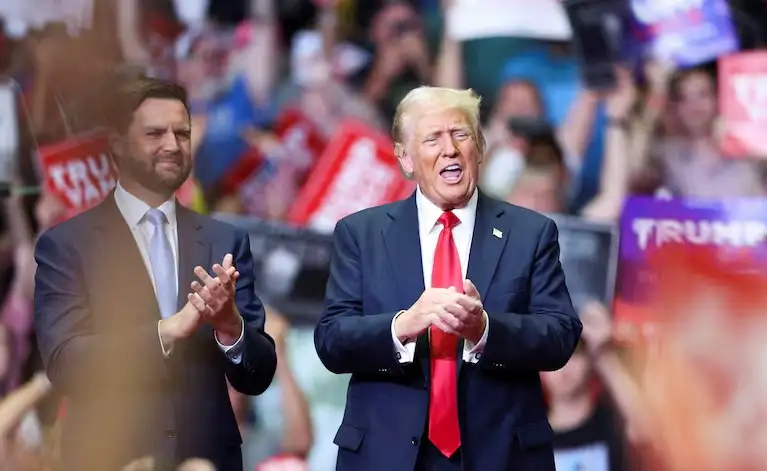 La estrategia que prepara Trump para reconfigurar su campaña política después de la salida de Biden