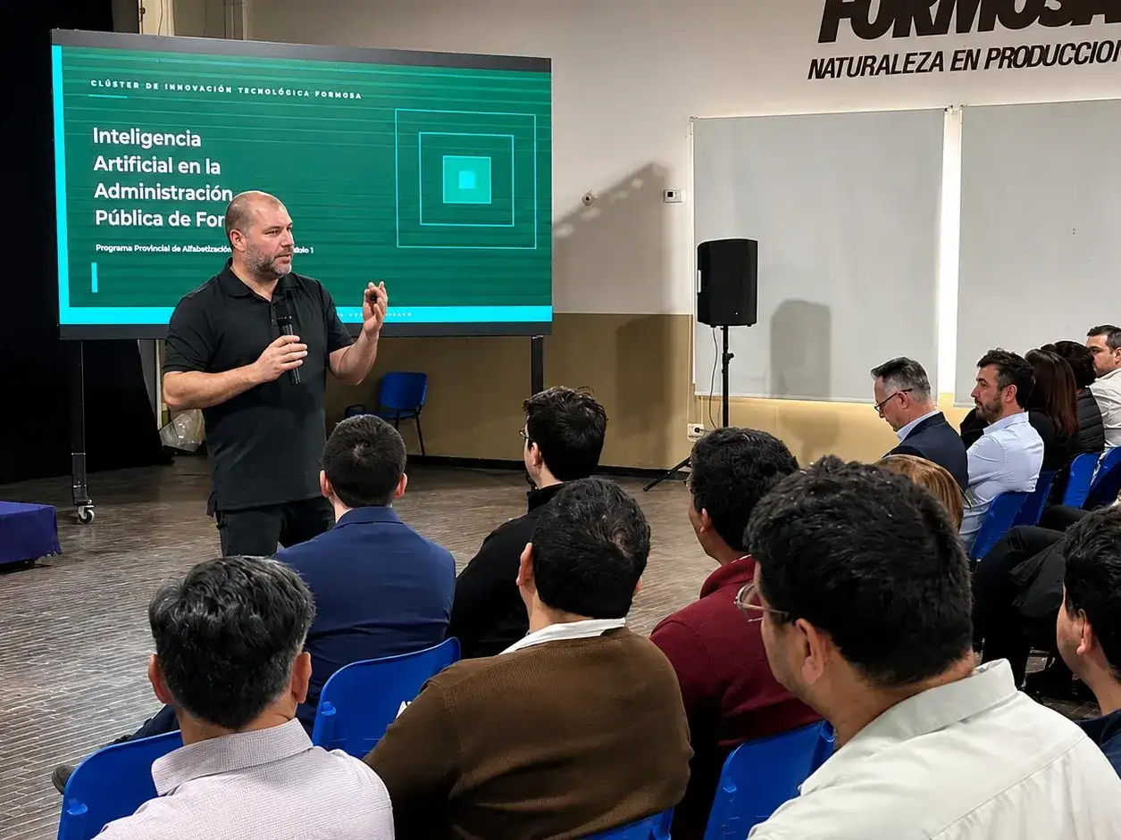 Formosa capacitó a cerca de 200 agentes públicos en el uso responsable de la Inteligencia Artificial