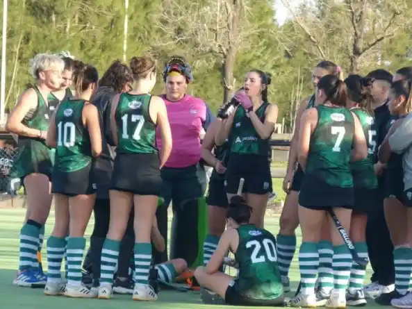 CRAR jugará la Zona Ascenso de la Asoc.Santafesina de Hockey femenino.Foto:CRAR