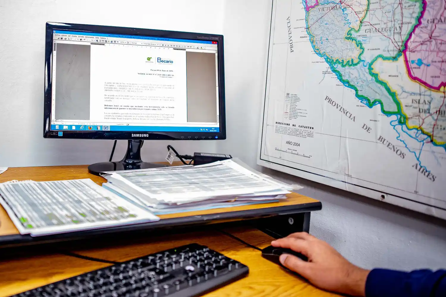 Se inicia el pago de becas estudiantiles en la provincia