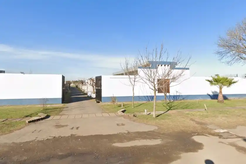 Ingresó a robar en un cementerio, trató de huir en bicicleta y fue detenido