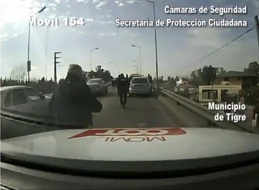 Impresionante video muestra tiroteo entre 2 delincuentes y la Policía en Tigre