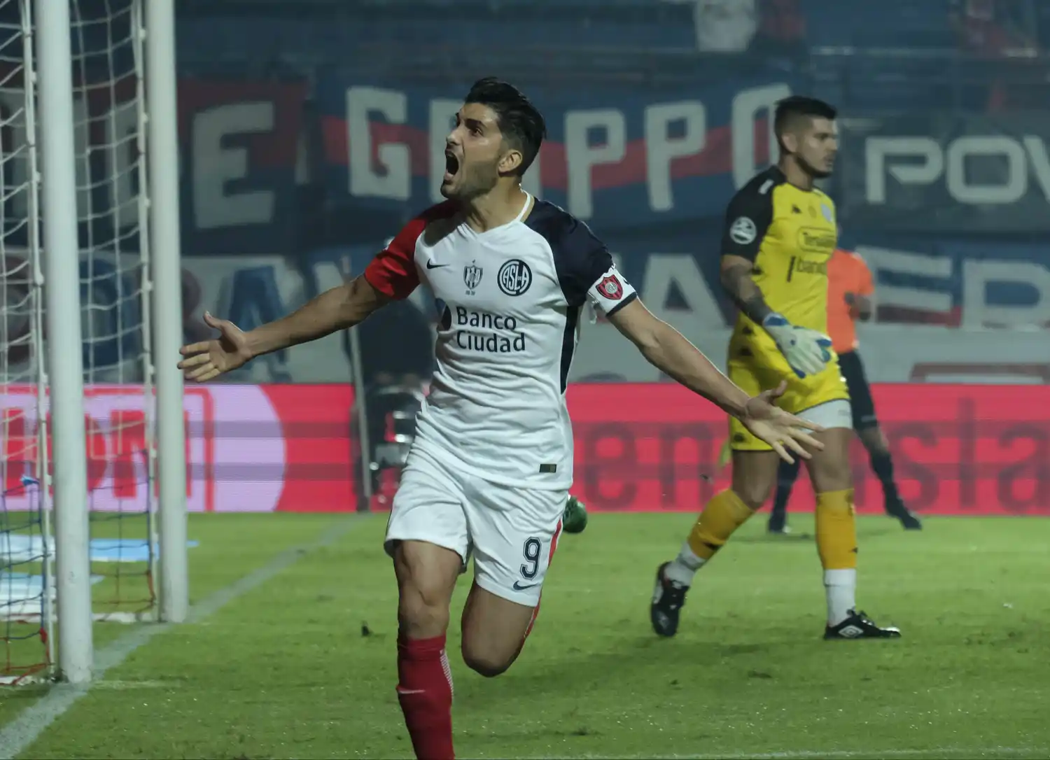 San Lorenzo va por una buena ventaja