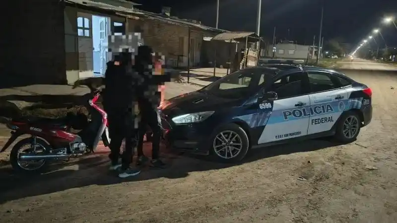Operativo interprovincial entre Córdoba y Santa Fe: secuestraron motos, recuperaron un rodado y hubo procedimientos