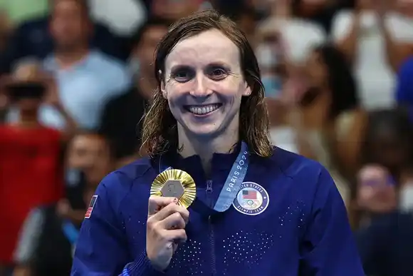 Katie Ledecky hizo historia en París 2024