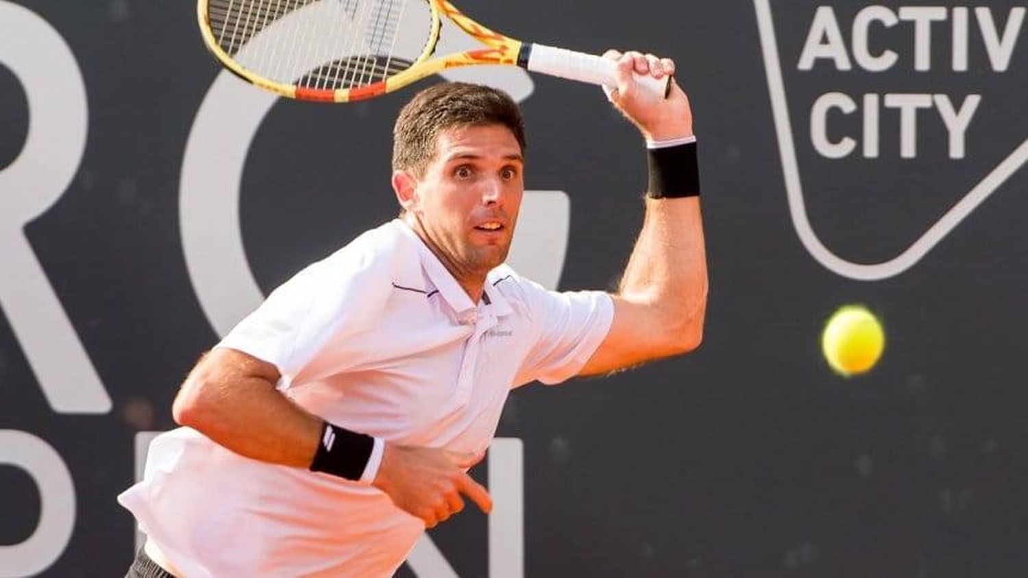 Delbonis chocará con el español Carreño Busta por un lugar en la final