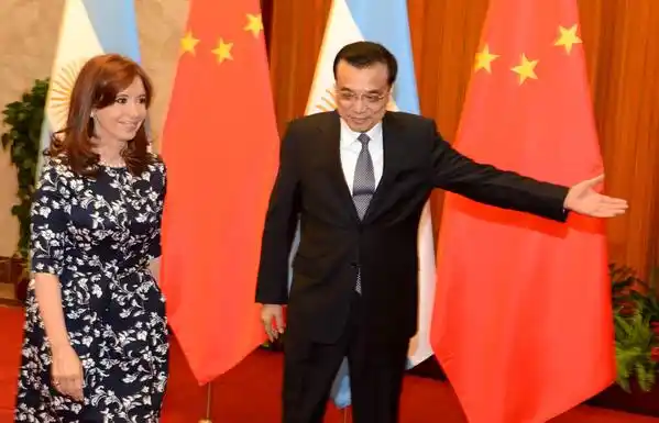 Por Twitter, Cristina contó cómo fue su viaje a China