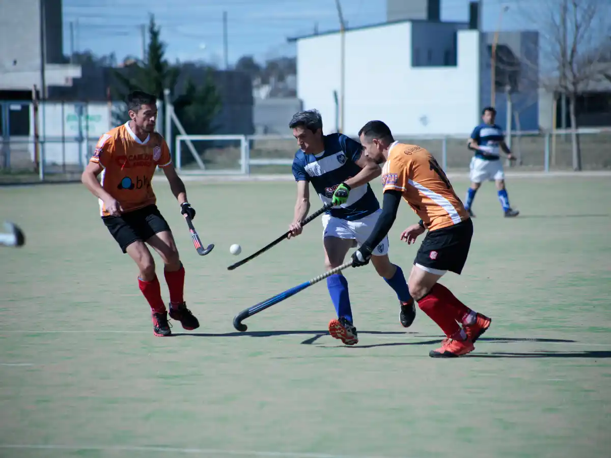 “La sensación de volver a vestir la camiseta de Antártida fue muy linda”