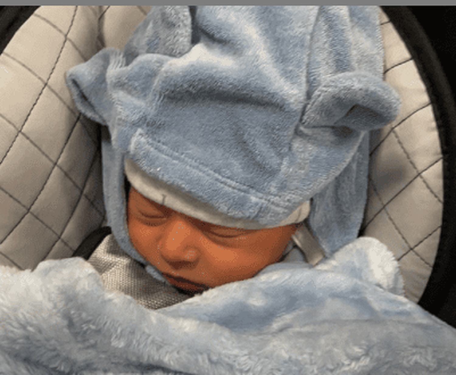 Jonathan Montenegro presentó a su cuarto hijo. Foto Instagram