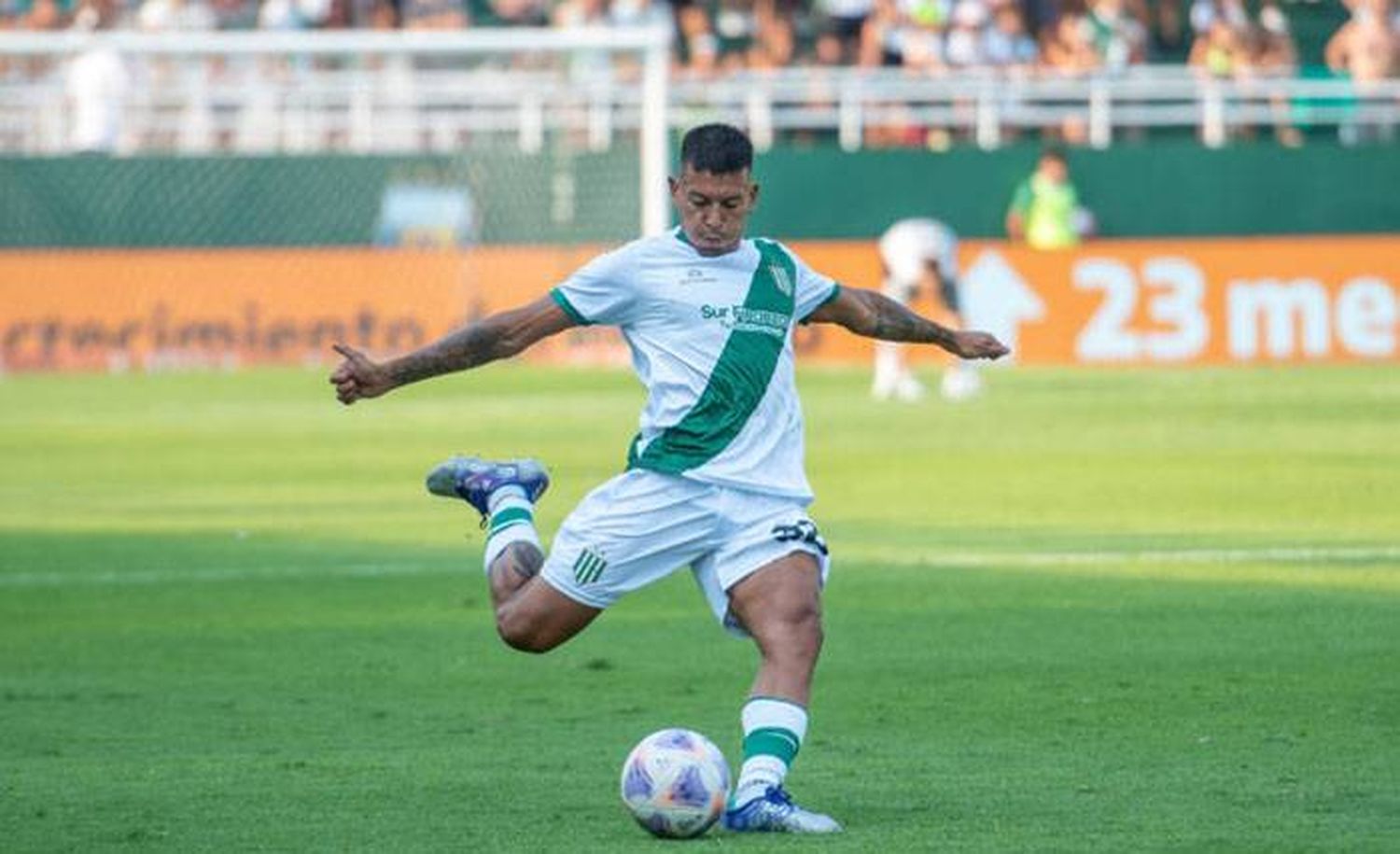 Banfield y Gimnasia (LP)  no se sacaron ventajas  y siguen sin ganar