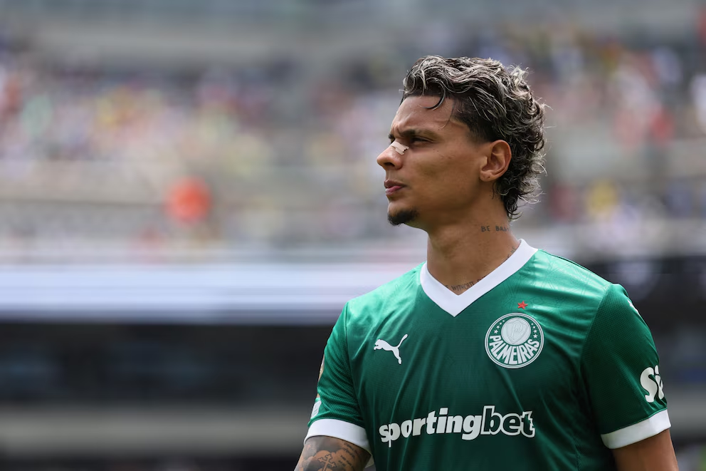 Tras eliminación en Mundial de Clubes, Richard Ríos habría despertado el interés de uno de los más grandes de Inglaterra