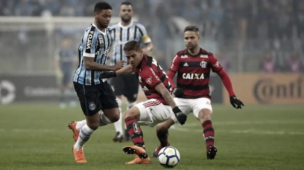 Flamengo y Gremio definen al rival de River en la final